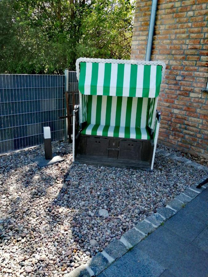 Ferienhaus Flotte Biene In Buggow Rubkow Luaran gambar