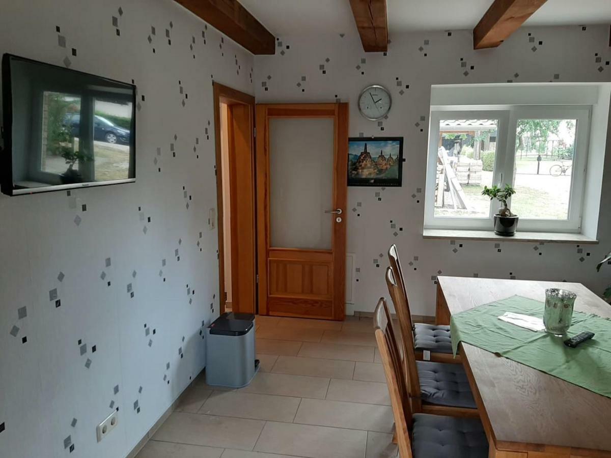Ferienhaus Flotte Biene In Buggow Rubkow Luaran gambar